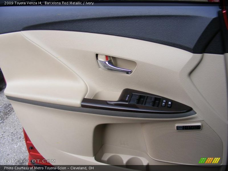 Barcelona Red Metallic / Ivory 2009 Toyota Venza I4