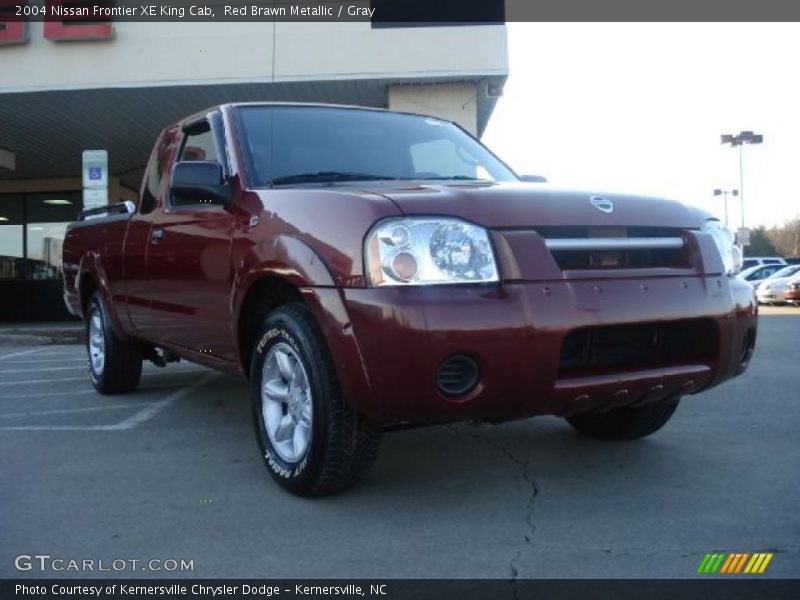 Red Brawn Metallic / Gray 2004 Nissan Frontier XE King Cab