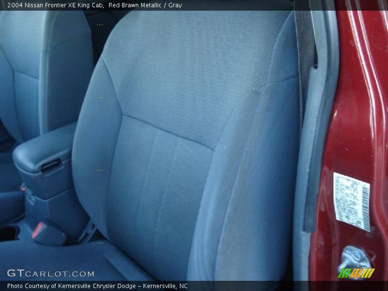 Red Brawn Metallic / Gray 2004 Nissan Frontier XE King Cab