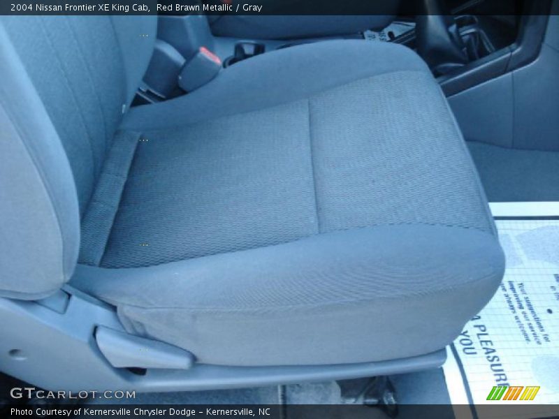 Red Brawn Metallic / Gray 2004 Nissan Frontier XE King Cab