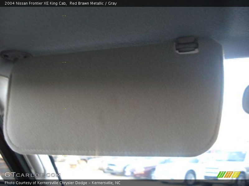 Red Brawn Metallic / Gray 2004 Nissan Frontier XE King Cab
