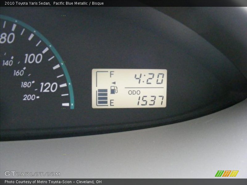 Pacific Blue Metallic / Bisque 2010 Toyota Yaris Sedan