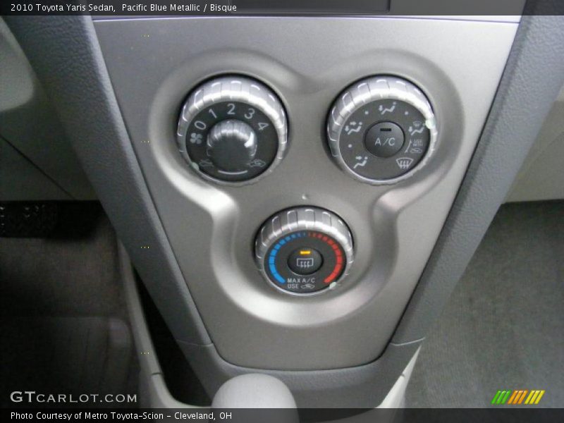 Pacific Blue Metallic / Bisque 2010 Toyota Yaris Sedan