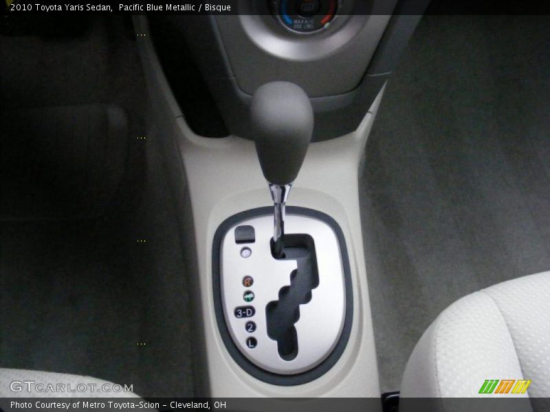 Pacific Blue Metallic / Bisque 2010 Toyota Yaris Sedan