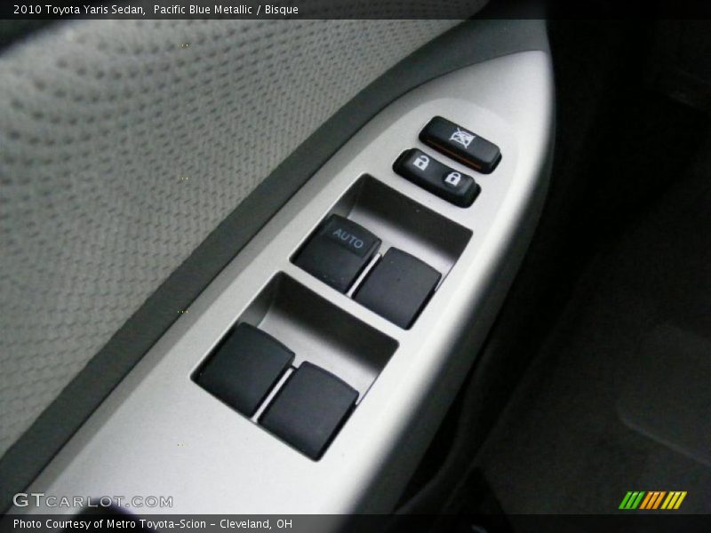 Pacific Blue Metallic / Bisque 2010 Toyota Yaris Sedan