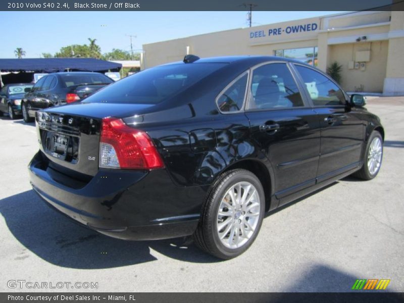 Black Stone / Off Black 2010 Volvo S40 2.4i