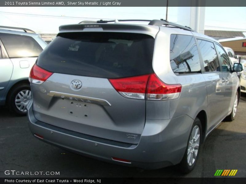 Silver Sky Metallic / Light Gray 2011 Toyota Sienna Limited AWD