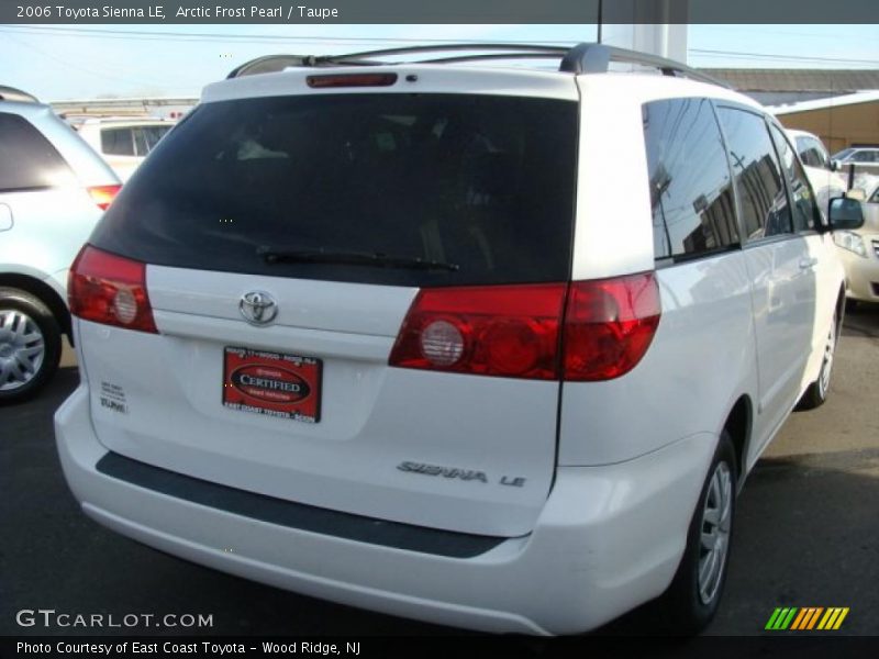 Arctic Frost Pearl / Taupe 2006 Toyota Sienna LE
