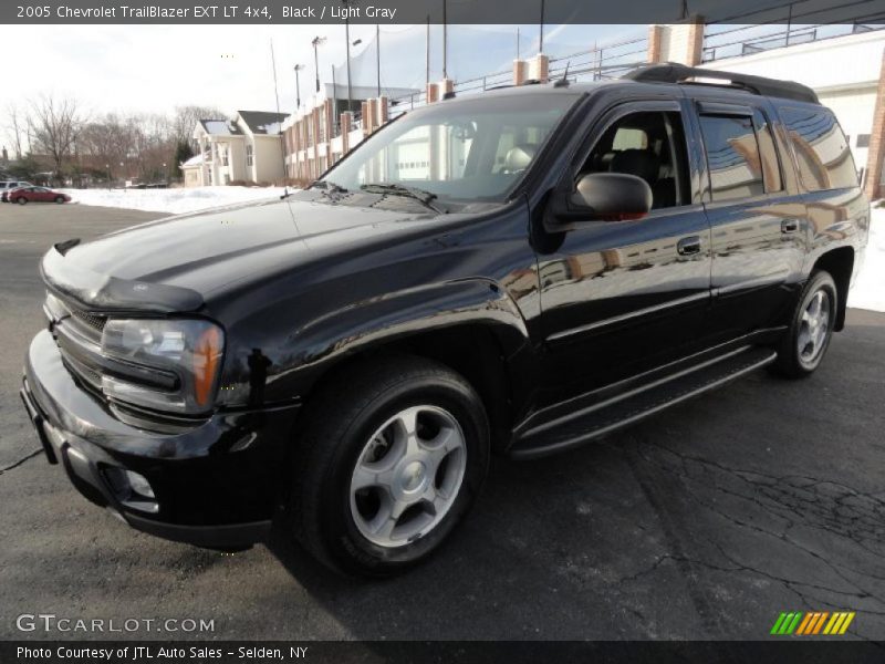 Black / Light Gray 2005 Chevrolet TrailBlazer EXT LT 4x4