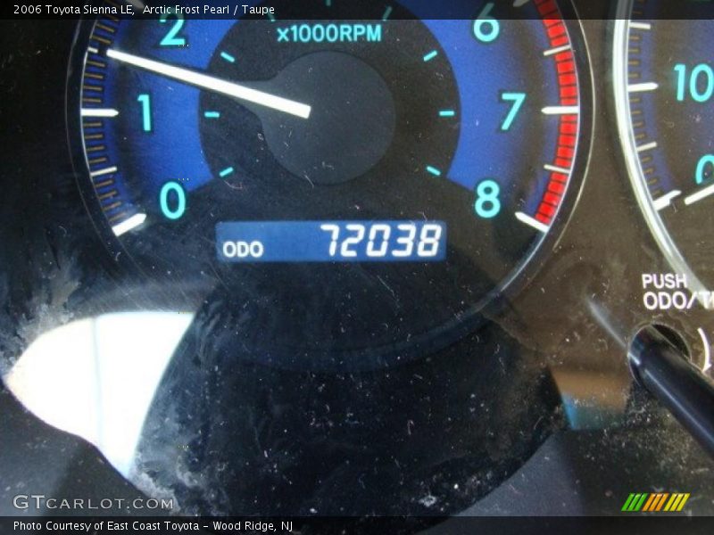 Arctic Frost Pearl / Taupe 2006 Toyota Sienna LE