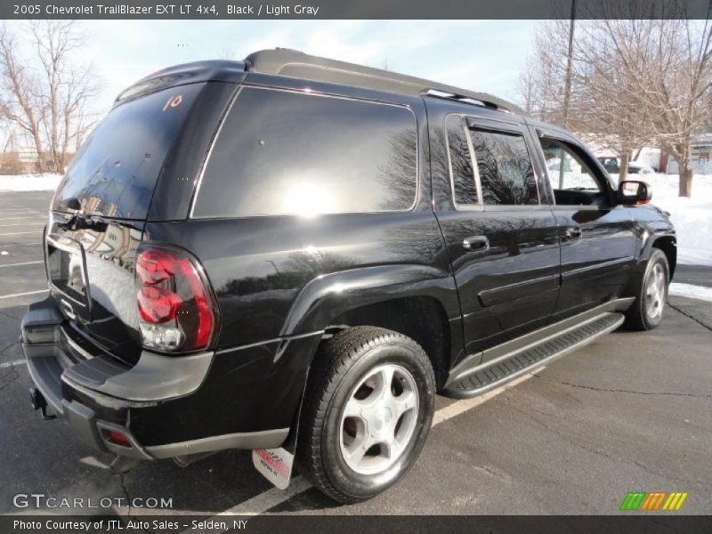 Black / Light Gray 2005 Chevrolet TrailBlazer EXT LT 4x4
