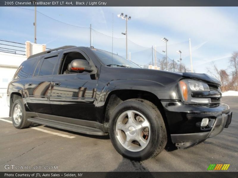 Black / Light Gray 2005 Chevrolet TrailBlazer EXT LT 4x4