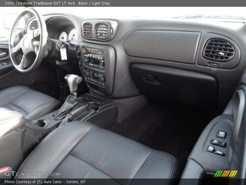 Black / Light Gray 2005 Chevrolet TrailBlazer EXT LT 4x4
