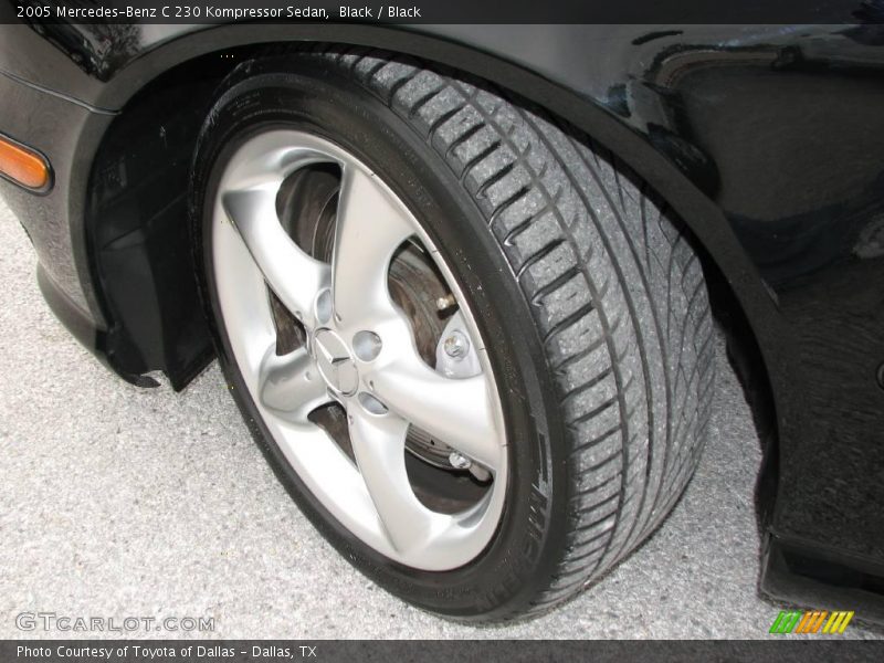Black / Black 2005 Mercedes-Benz C 230 Kompressor Sedan