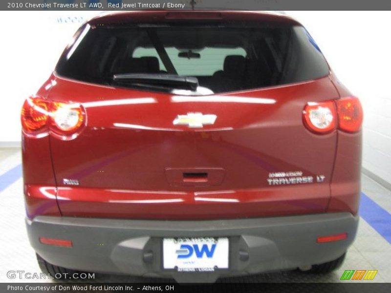 Red Jewel Tintcoat / Ebony 2010 Chevrolet Traverse LT AWD