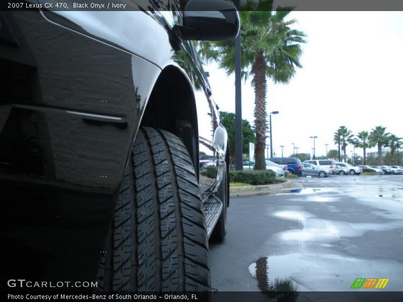 Black Onyx / Ivory 2007 Lexus GX 470