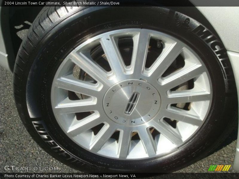 Silver Birch Metallic / Shale/Dove 2004 Lincoln Town Car Ultimate