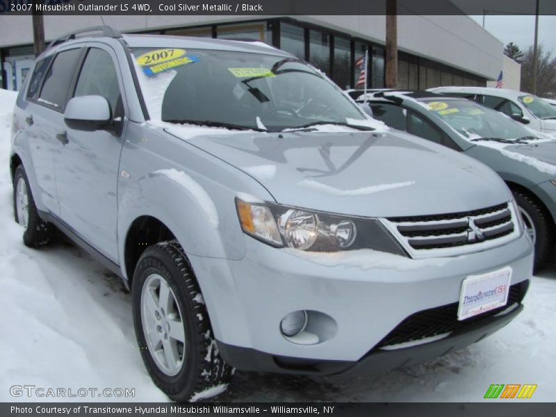 Cool Silver Metallic / Black 2007 Mitsubishi Outlander LS 4WD