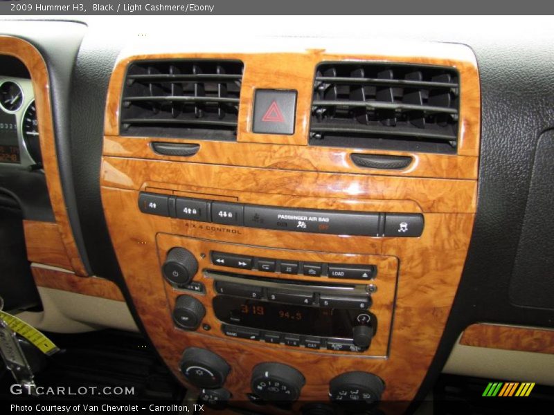 Black / Light Cashmere/Ebony 2009 Hummer H3