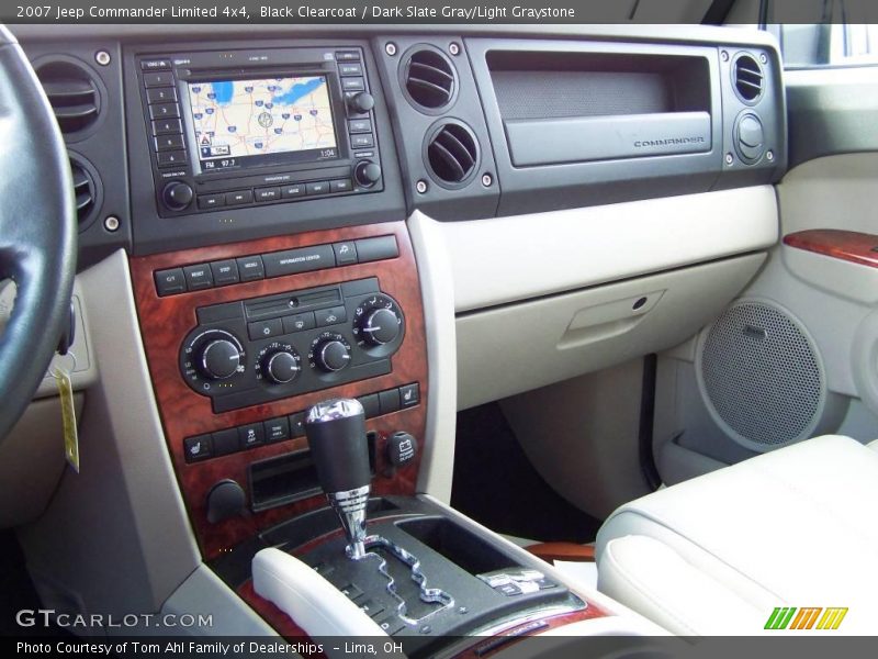 Black Clearcoat / Dark Slate Gray/Light Graystone 2007 Jeep Commander Limited 4x4