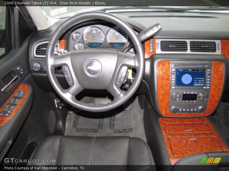 Dashboard of 2008 Tahoe LTZ 4x4
