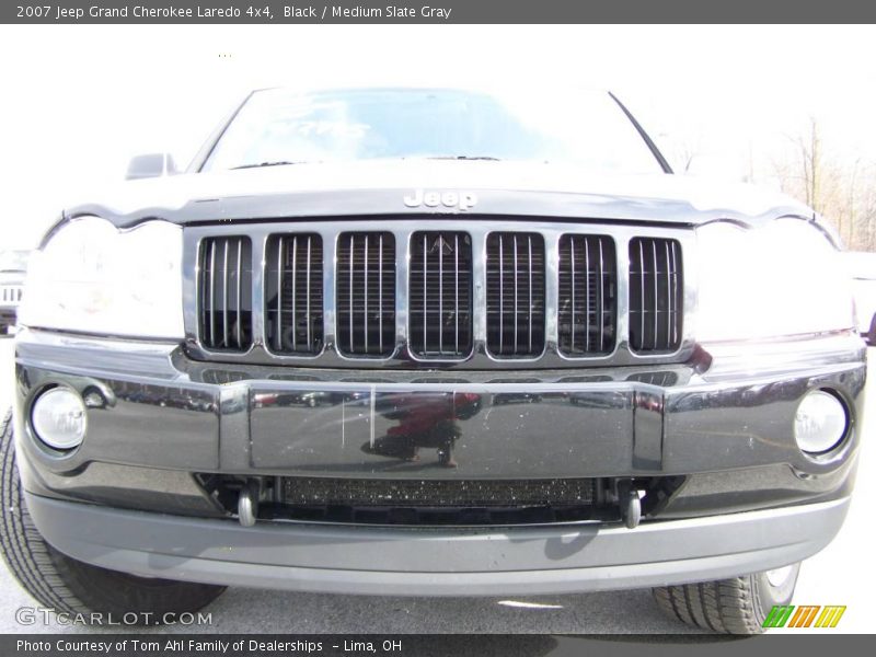 Black / Medium Slate Gray 2007 Jeep Grand Cherokee Laredo 4x4