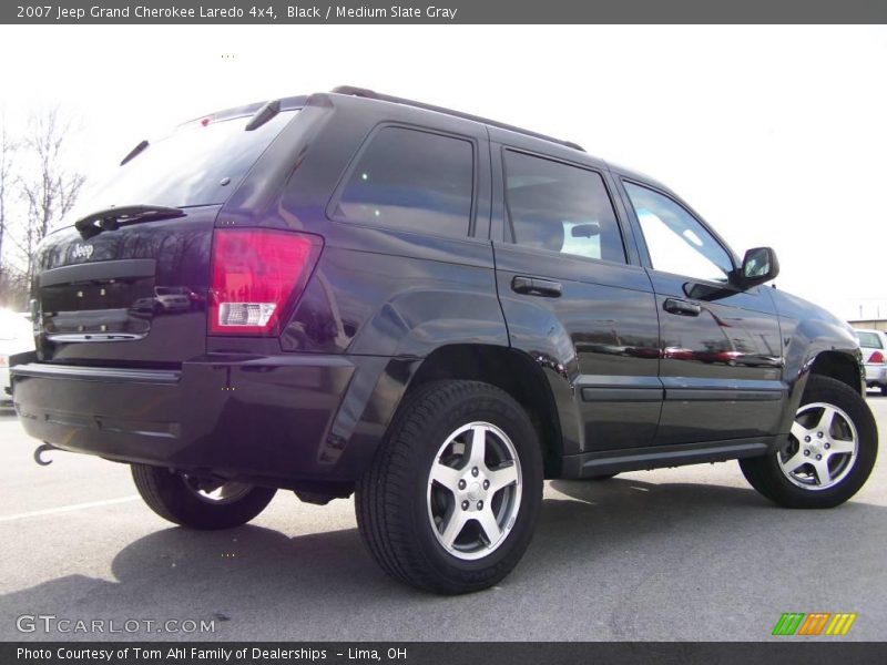 Black / Medium Slate Gray 2007 Jeep Grand Cherokee Laredo 4x4