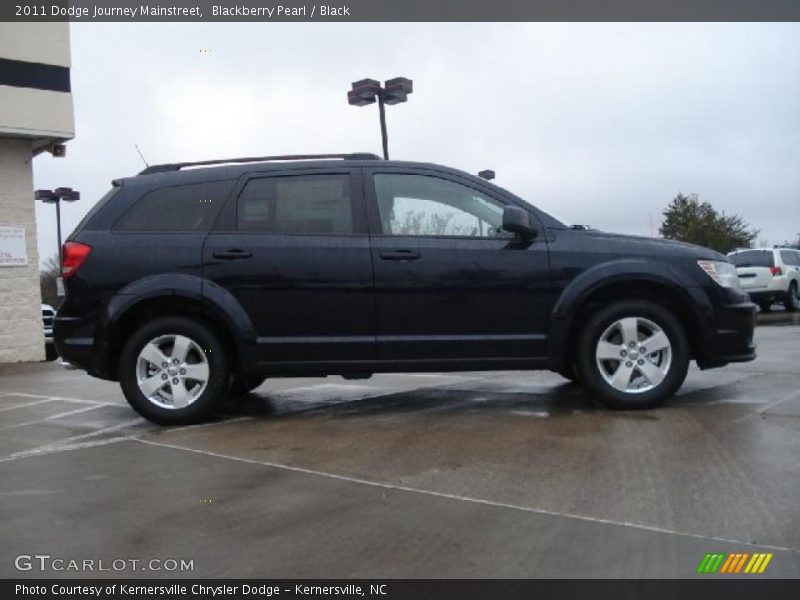 Blackberry Pearl / Black 2011 Dodge Journey Mainstreet