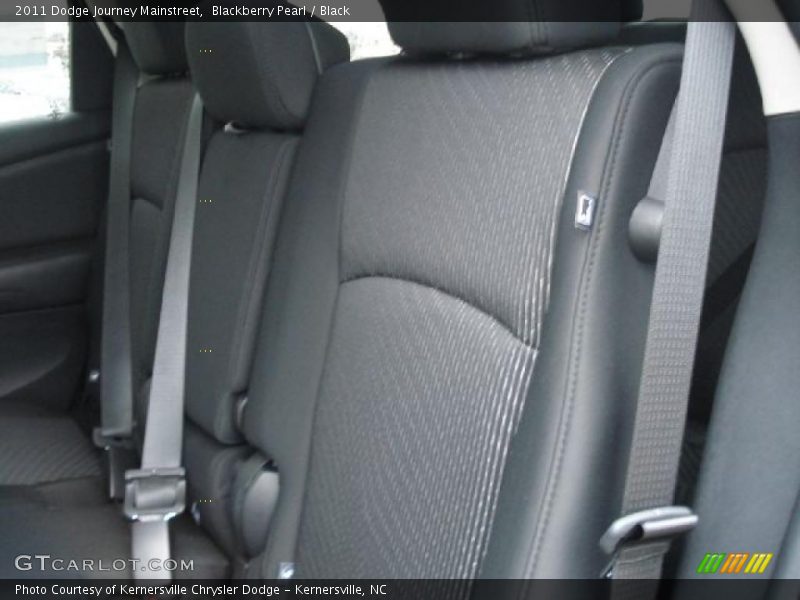 Blackberry Pearl / Black 2011 Dodge Journey Mainstreet