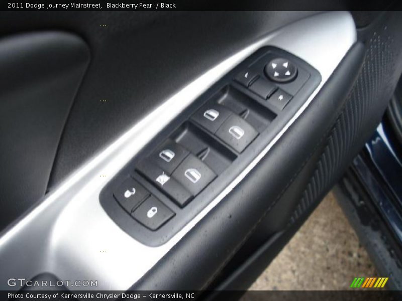Blackberry Pearl / Black 2011 Dodge Journey Mainstreet
