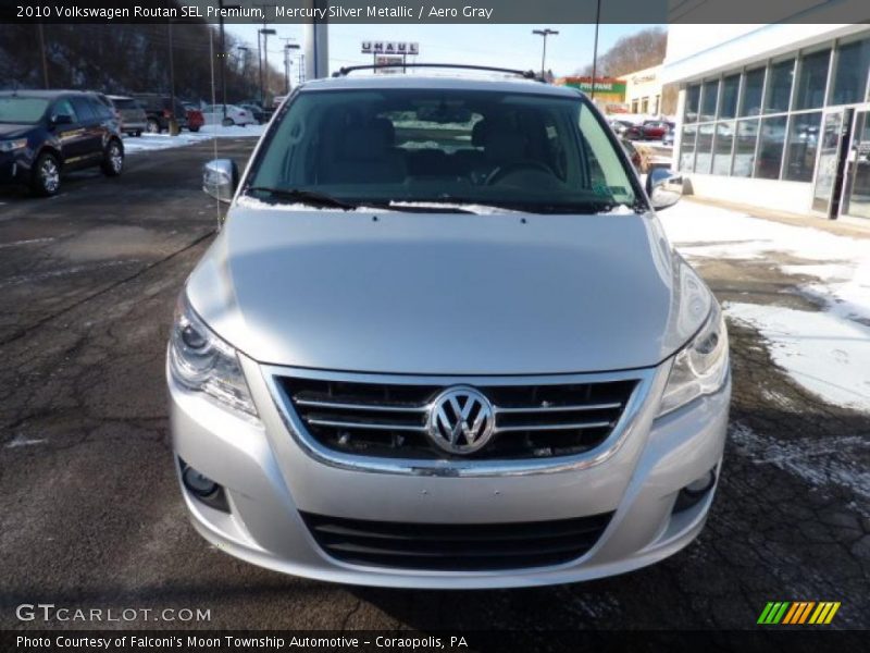 Mercury Silver Metallic / Aero Gray 2010 Volkswagen Routan SEL Premium