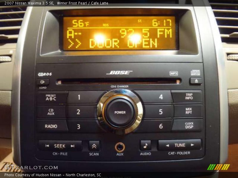 Winter Frost Pearl / Cafe Latte 2007 Nissan Maxima 3.5 SE