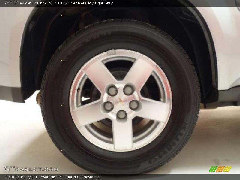 Galaxy Silver Metallic / Light Gray 2005 Chevrolet Equinox LS