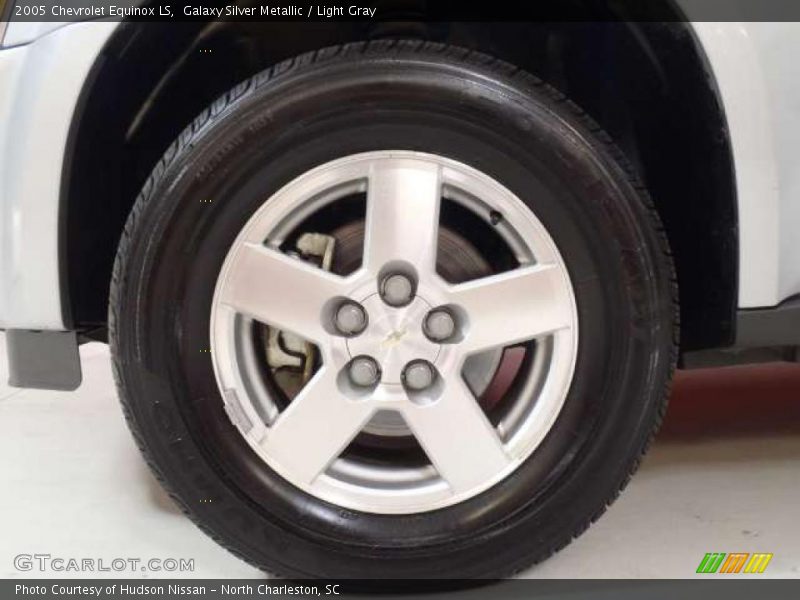 Galaxy Silver Metallic / Light Gray 2005 Chevrolet Equinox LS