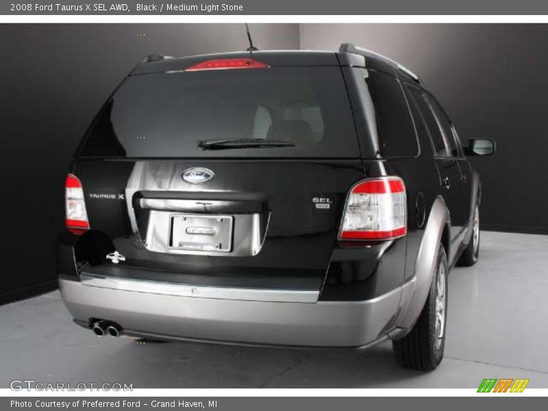 Black / Medium Light Stone 2008 Ford Taurus X SEL AWD