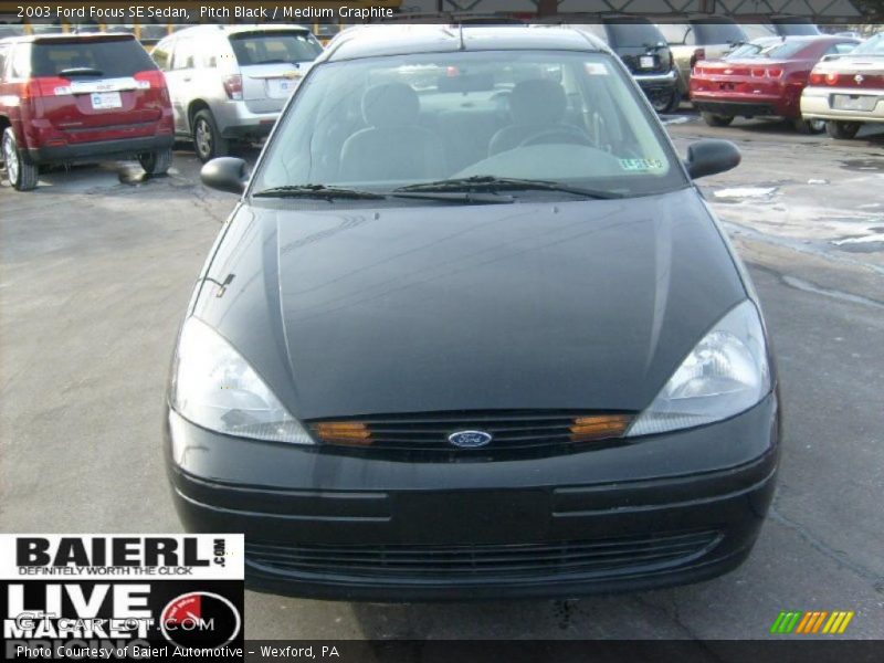 Pitch Black / Medium Graphite 2003 Ford Focus SE Sedan