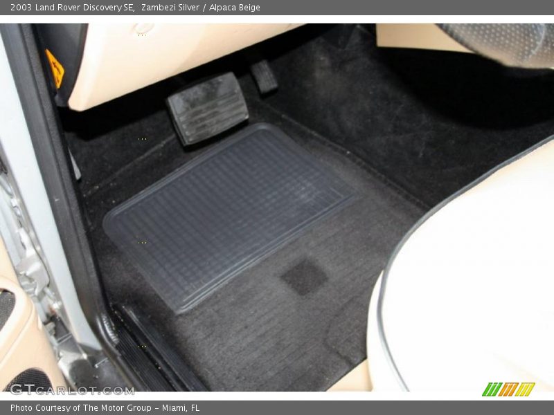 Zambezi Silver / Alpaca Beige 2003 Land Rover Discovery SE