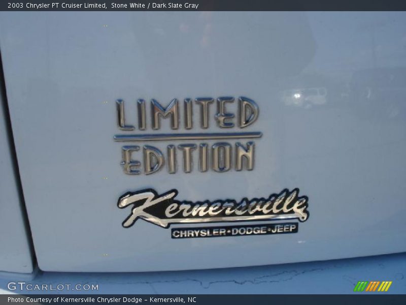 Stone White / Dark Slate Gray 2003 Chrysler PT Cruiser Limited
