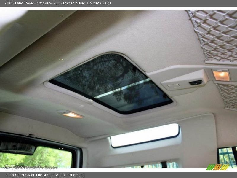 Zambezi Silver / Alpaca Beige 2003 Land Rover Discovery SE