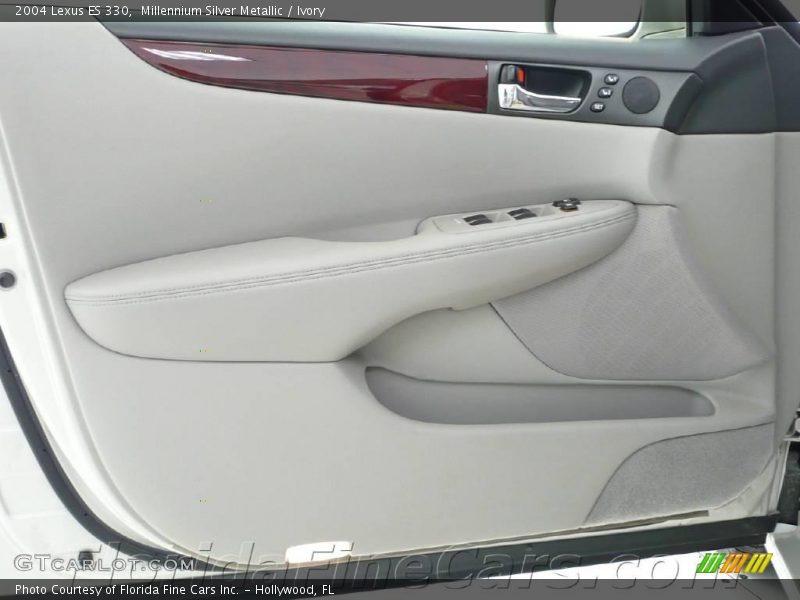 Millennium Silver Metallic / Ivory 2004 Lexus ES 330