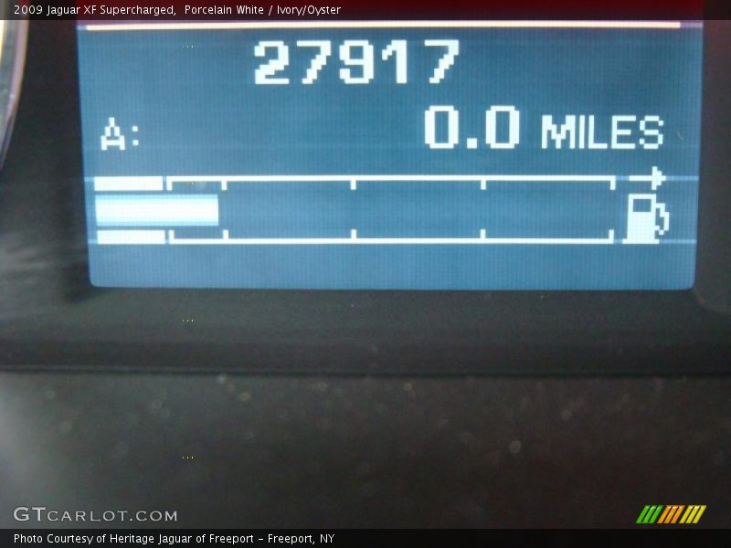 Porcelain White / Ivory/Oyster 2009 Jaguar XF Supercharged