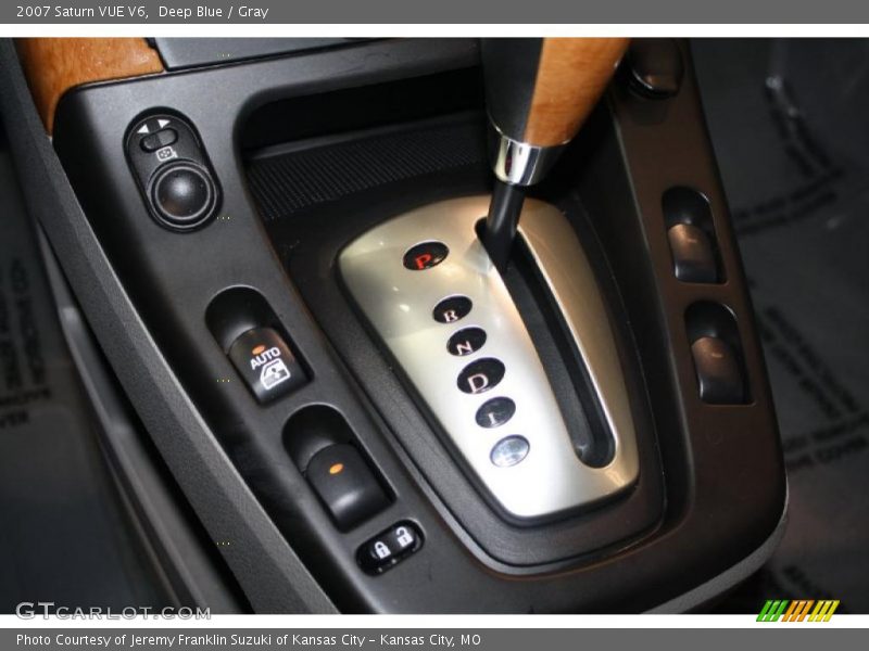 Deep Blue / Gray 2007 Saturn VUE V6