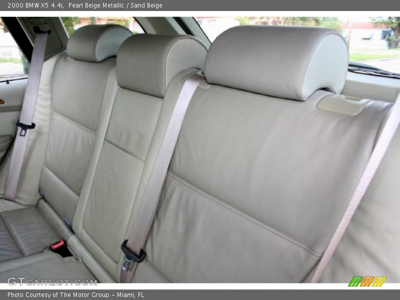 Pearl Beige Metallic / Sand Beige 2000 BMW X5 4.4i