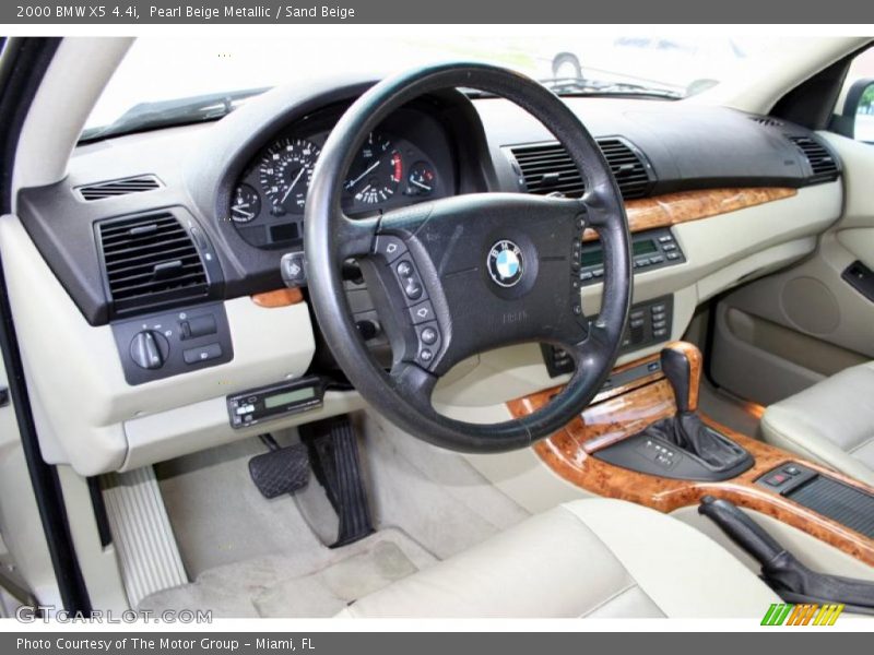 Sand Beige Interior - 2000 X5 4.4i 