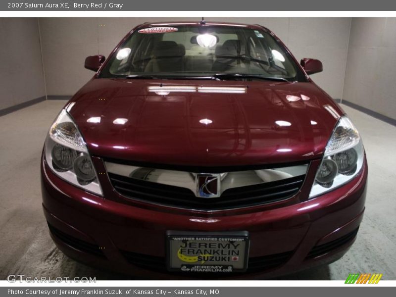 Berry Red / Gray 2007 Saturn Aura XE