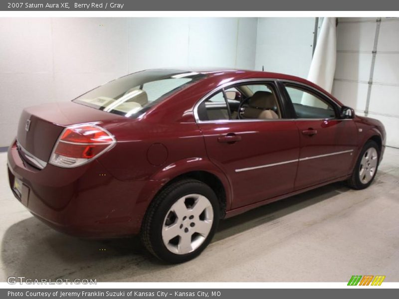 Berry Red / Gray 2007 Saturn Aura XE