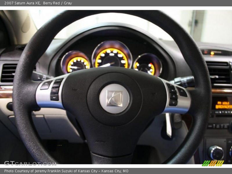 Berry Red / Gray 2007 Saturn Aura XE