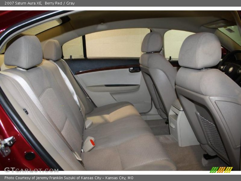 Berry Red / Gray 2007 Saturn Aura XE