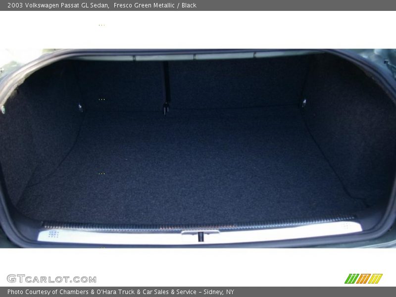 Fresco Green Metallic / Black 2003 Volkswagen Passat GL Sedan