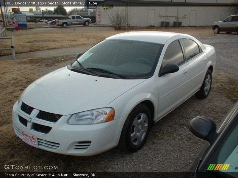 Stone White / Taupe 2005 Dodge Stratus SXT Sedan